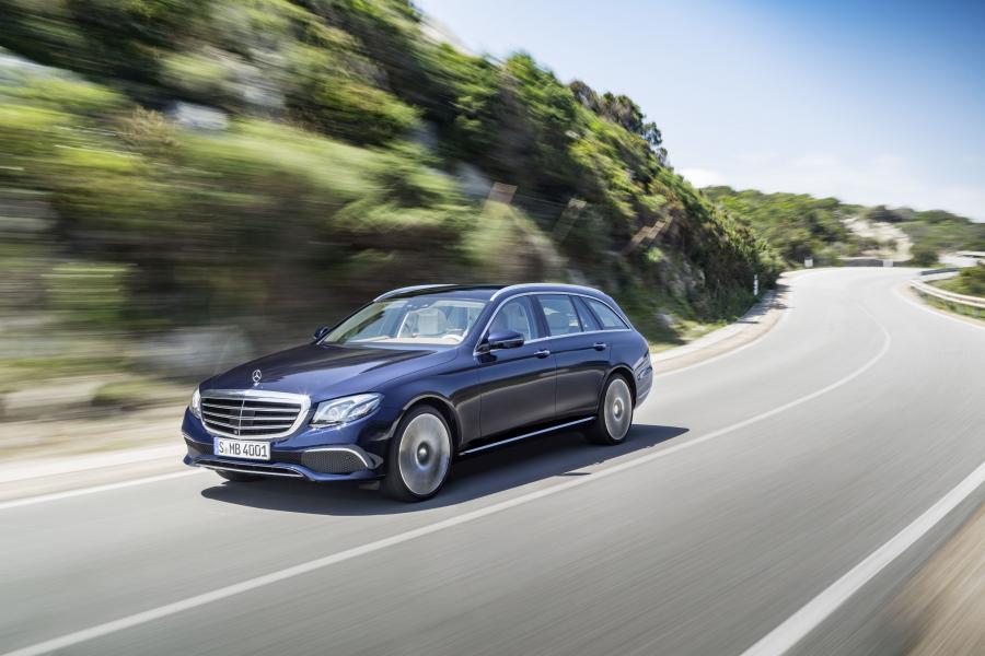  Mercedes-Benz E200 d Exclusive Line Estate 2016 года  (фото 13 из 31)